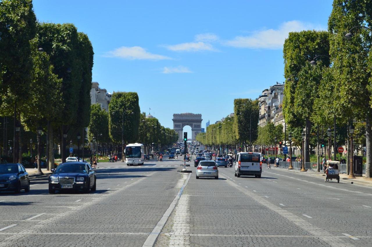 Arc De Triomphe - Foch Palace Paříž Exteriér fotografie