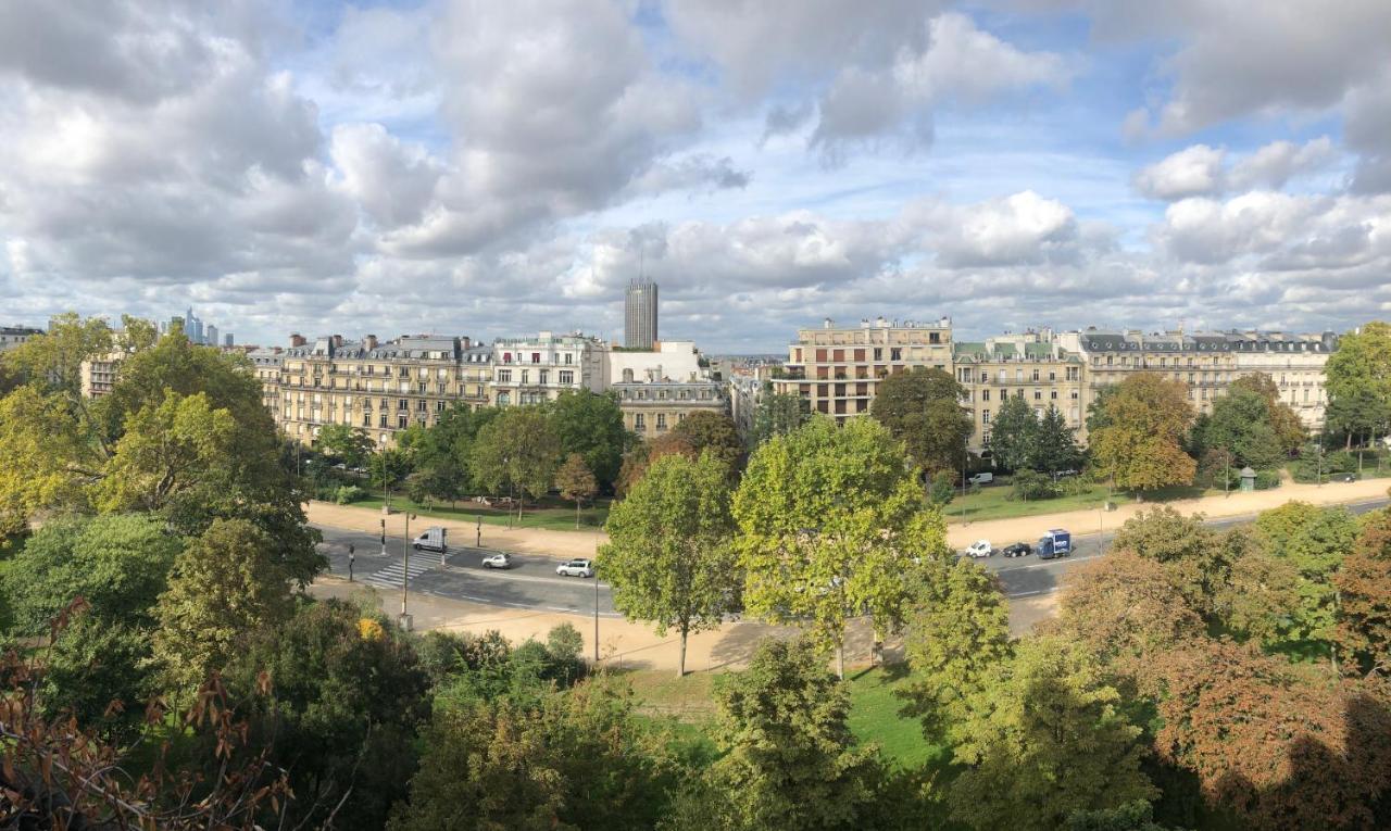 Arc De Triomphe - Foch Palace Paříž Exteriér fotografie